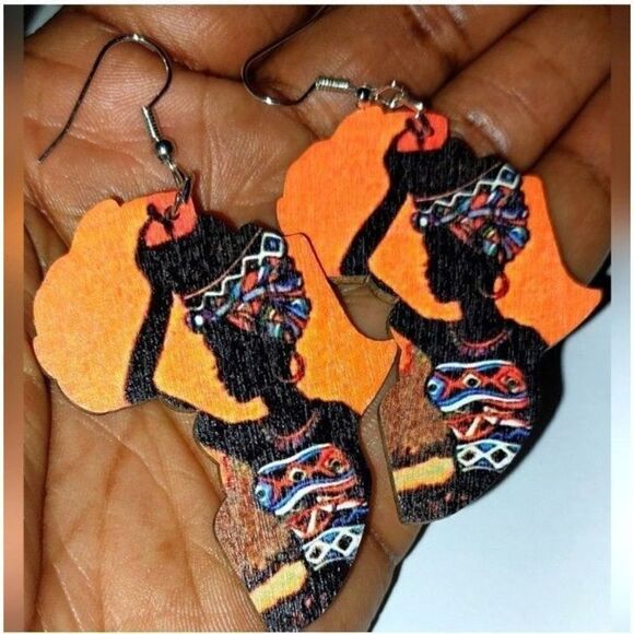 boutique Jewelry - Ladies African festive colorful dangle earrings